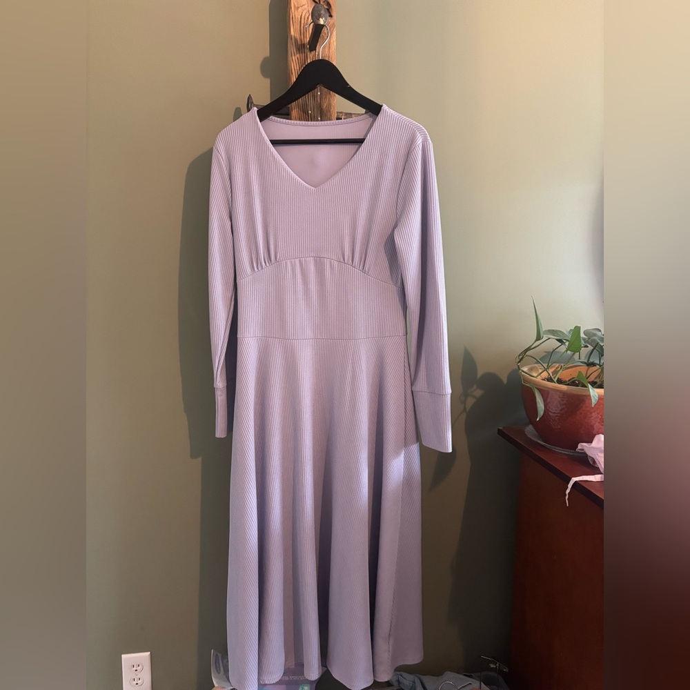 SHEIN Lilac Long Sleeve Ribbed V‑Neck Midi Dress